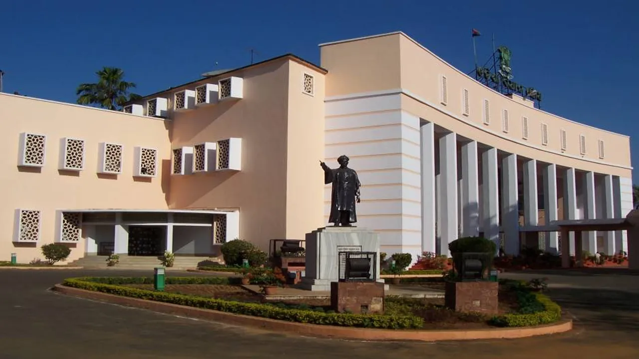 Assembly committee to inquire into ex-MLAs detention at hospital