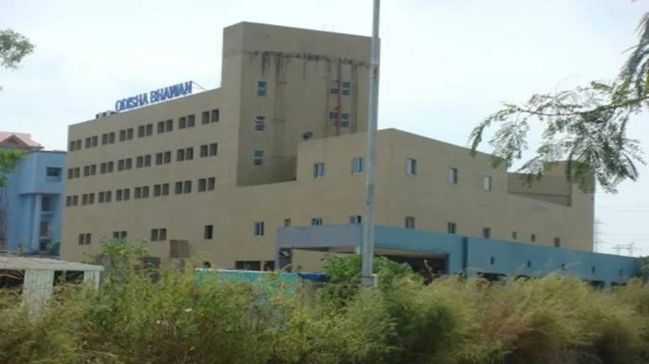 Fire breaks out at Odisha Bhawan in Mumbai