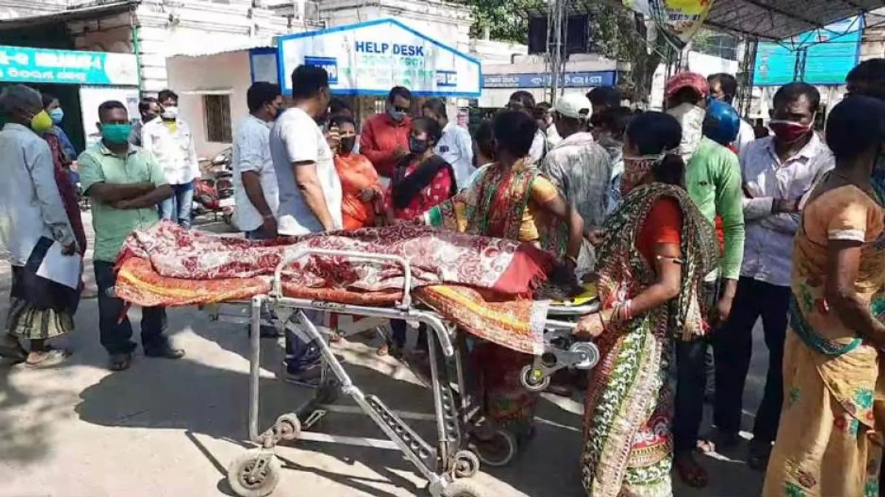 Minor Girl's Death In Baripada Hospital Triggers Tension, Family Alleges Medical Negligence