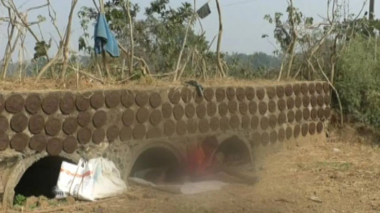 Forced Out Of Village, Family In Odisha Takes Shelter Under Culvert