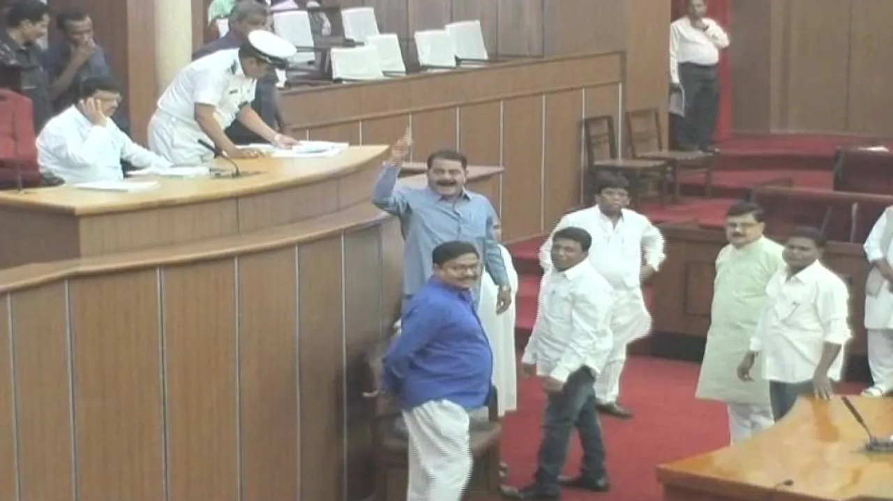 House adjourned as Opp creates ruckus demanding hike in paddy MSP