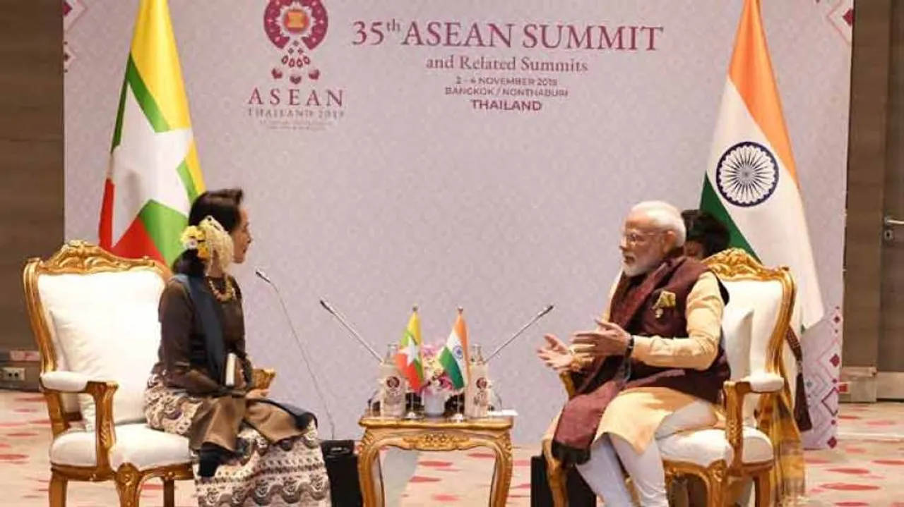 Modi, Suu Kyi Discuss Operationalising Sittwe Port, Border Demarcation