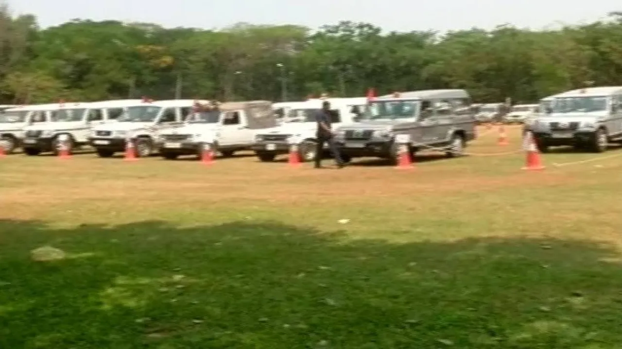 4 IG rank officers, 100 platoons of police in-charge of PM’s security