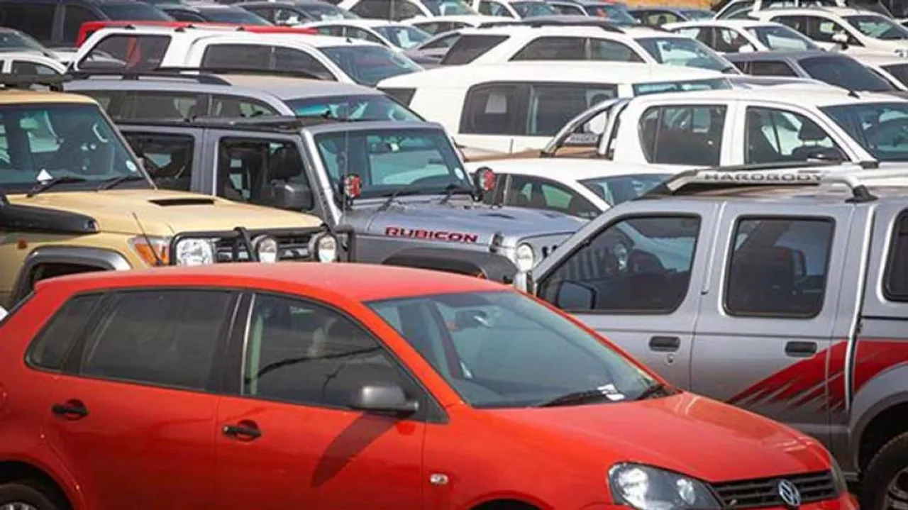 Passenger Vehicle Sales Expected To Plunge By 22-25% in FY21: Crisil
