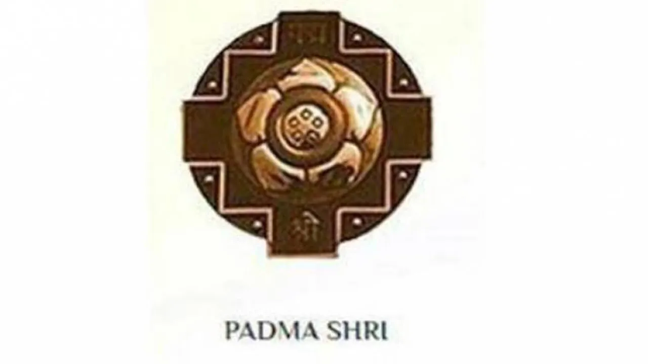 Muslim Bhajan Singer, 'Encyclopedia Of Forests' Among Unsung Heroes Who Bag Padma Shri