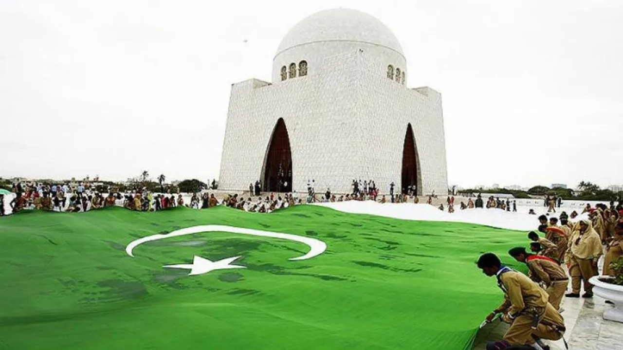 Pakistan celebrates Independence Day with patriotic zeal, fervour