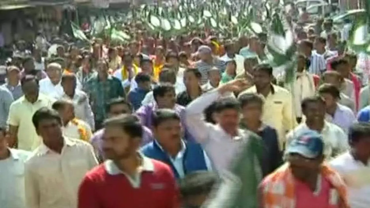 Parties step up panchayat poll campaign