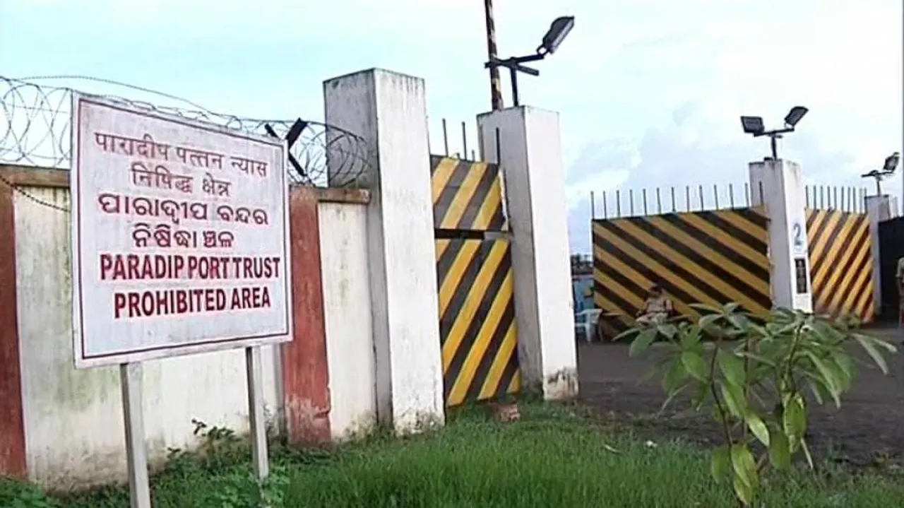 Paradip Port Strike: CCI Slaps Rs 1.17 Cr Fine On Dumper Owners Association