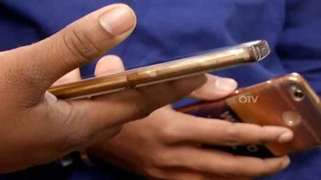 Fire Mishap At BSNL Office: Mobile, Internet & Banking Services Disrupted In Odisha