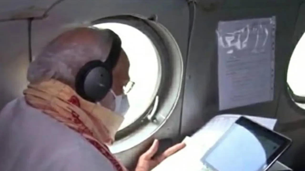 PM Modi Conducts Aerial Survey Of Cyclone-Hit West Bengal, Announces Rs 1K cr Interim Aid