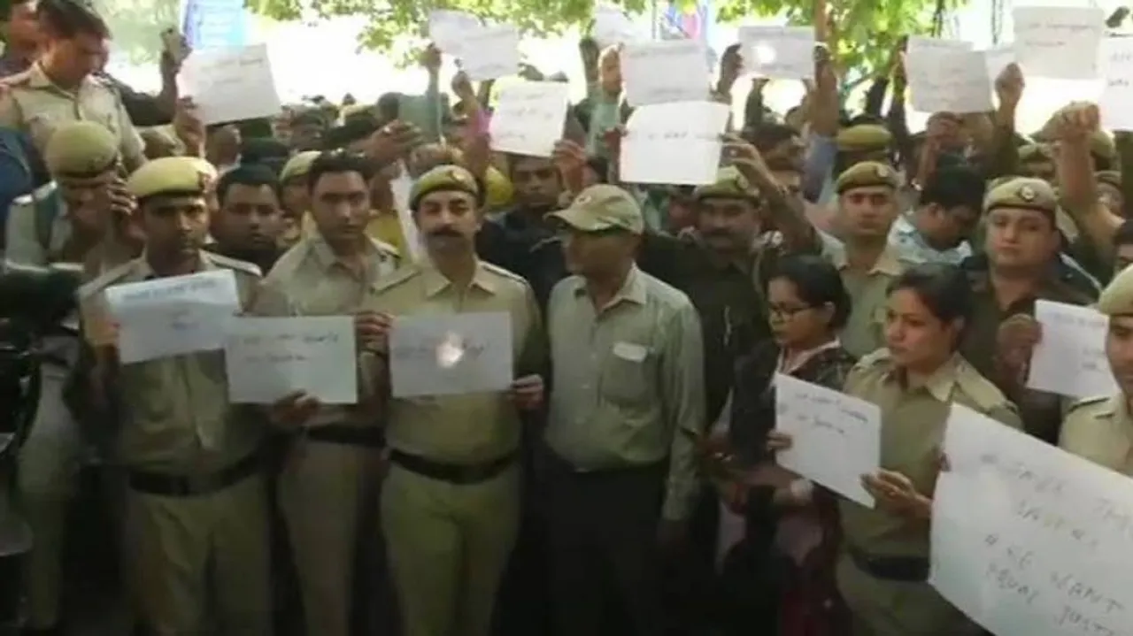Unprecedented Call By Men In Khaki: We Want Justice