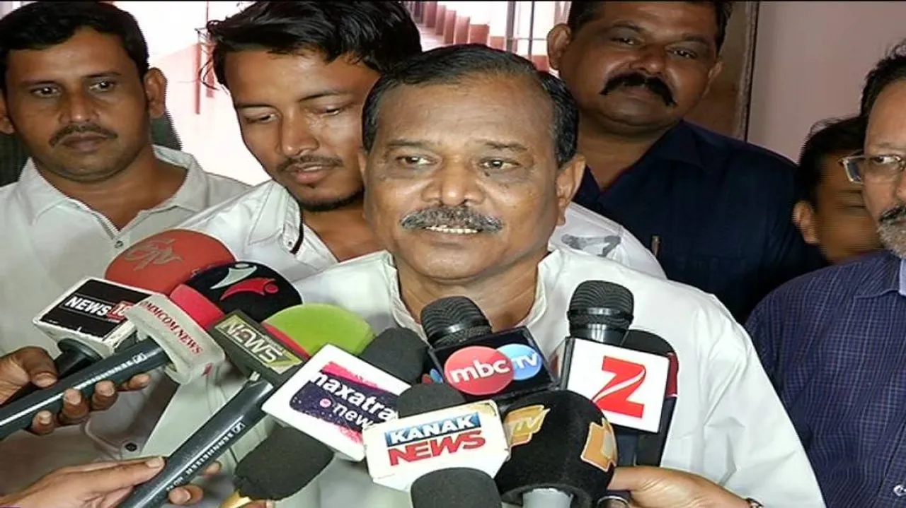 Odisha orders probe into sale of plastic eggs