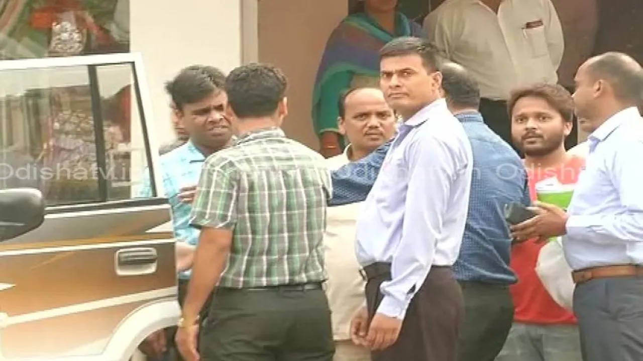 Chit fund link: CBI grills arrested BJD MLA Pravat Biswal