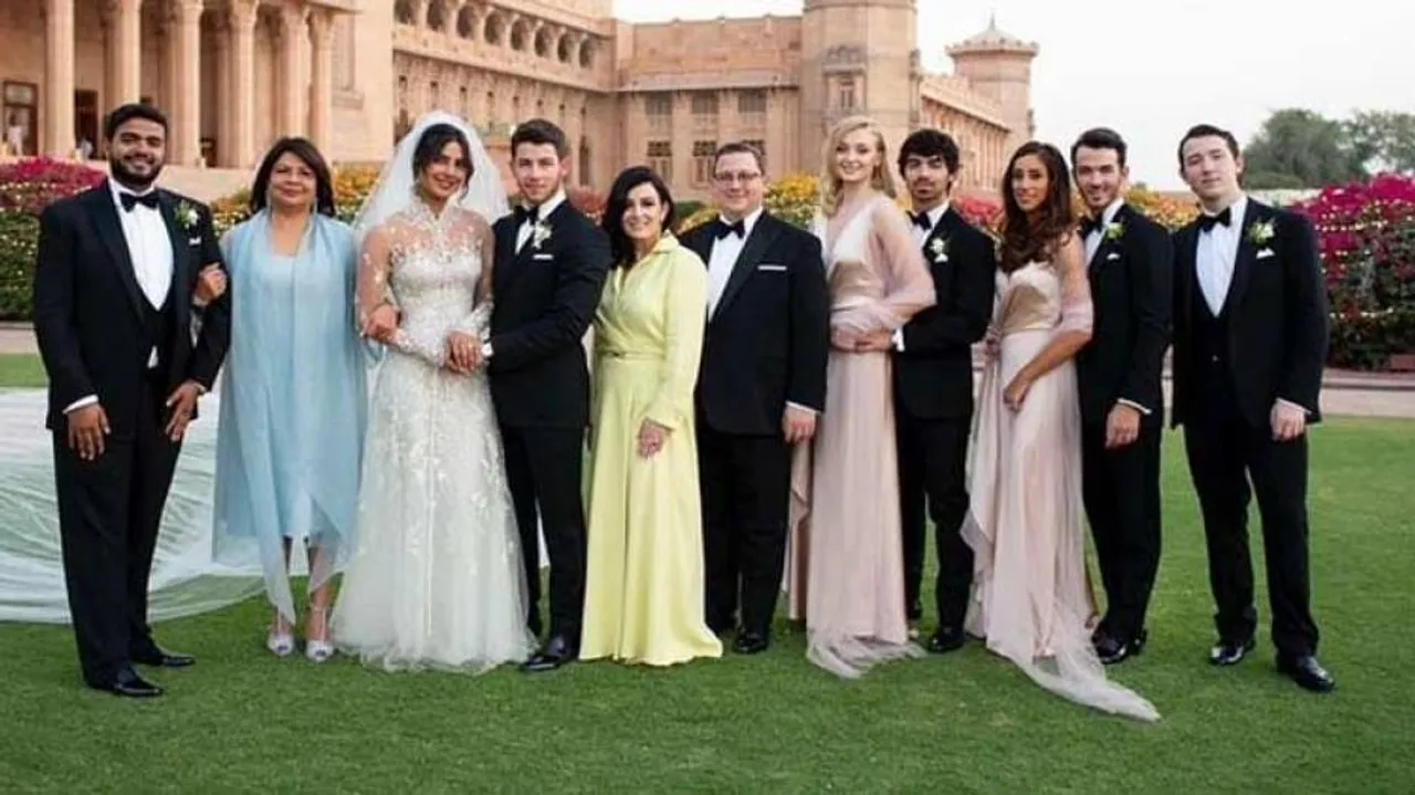Sophie Turner Shakes A Leg With Priyanka Chopra's Mom