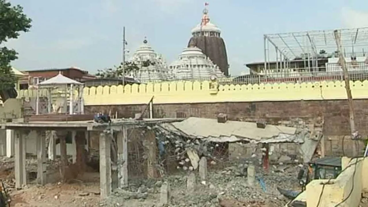 Demolition in Puri: Chiefs of Puri mutts write to CJI for stay order