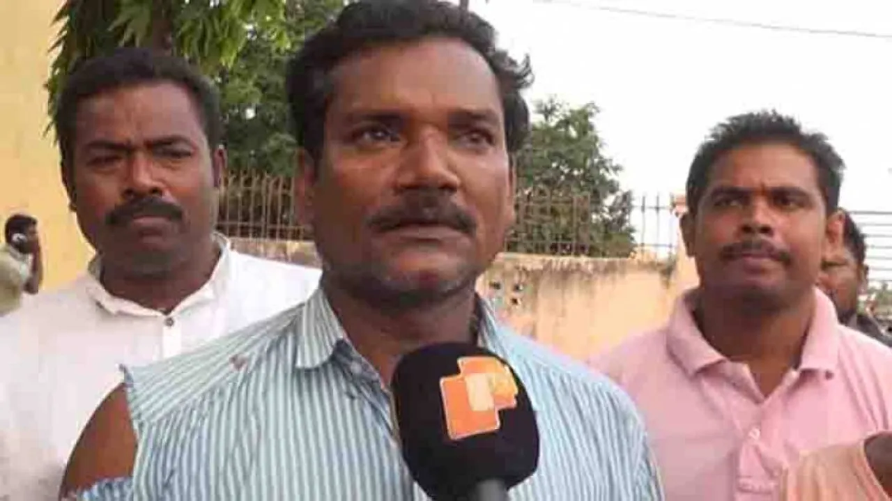 Poll violence: 24 injured as BJP candidate's campaign rally attacked in Brahmagiri