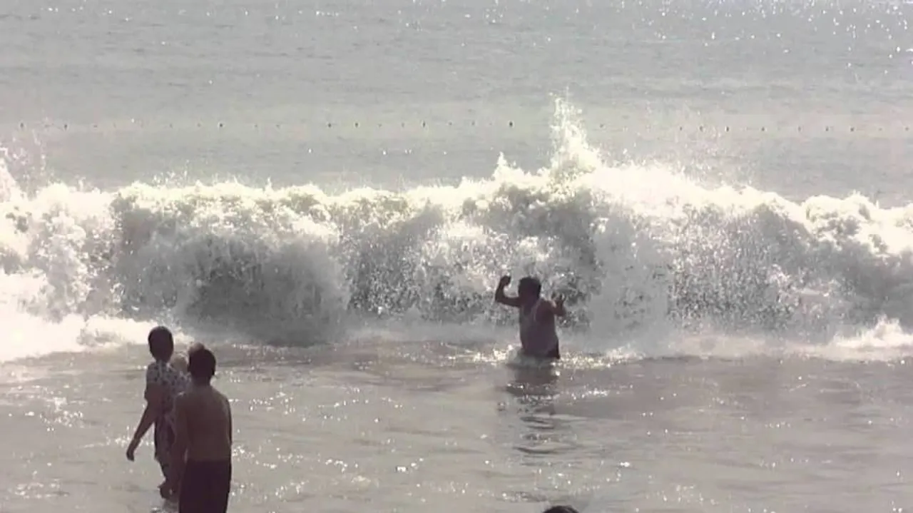 Two youths go missing in sea at Puri