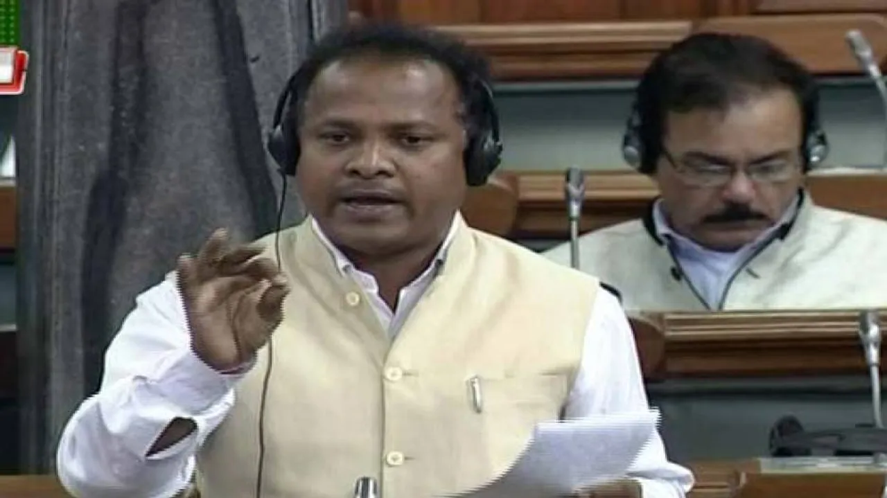 BJD MP demands lightning to be declared natural calamity