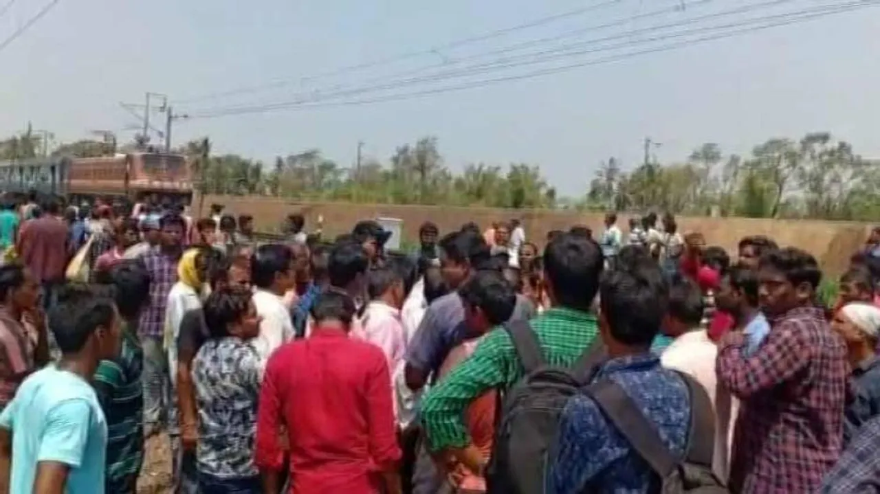 Trains halt as Fani-ravaged locals stage rail roko over delayed power restoration