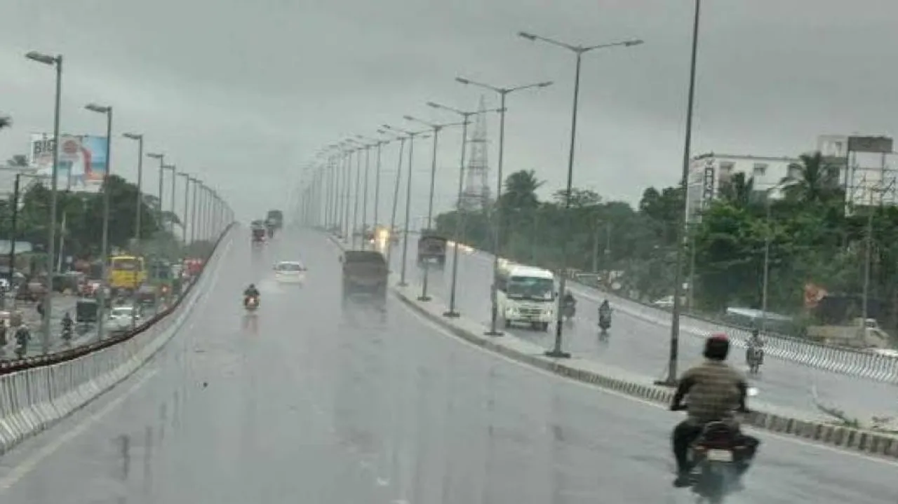 Rainfall warning issued for several Odisha districts in next 24 hours