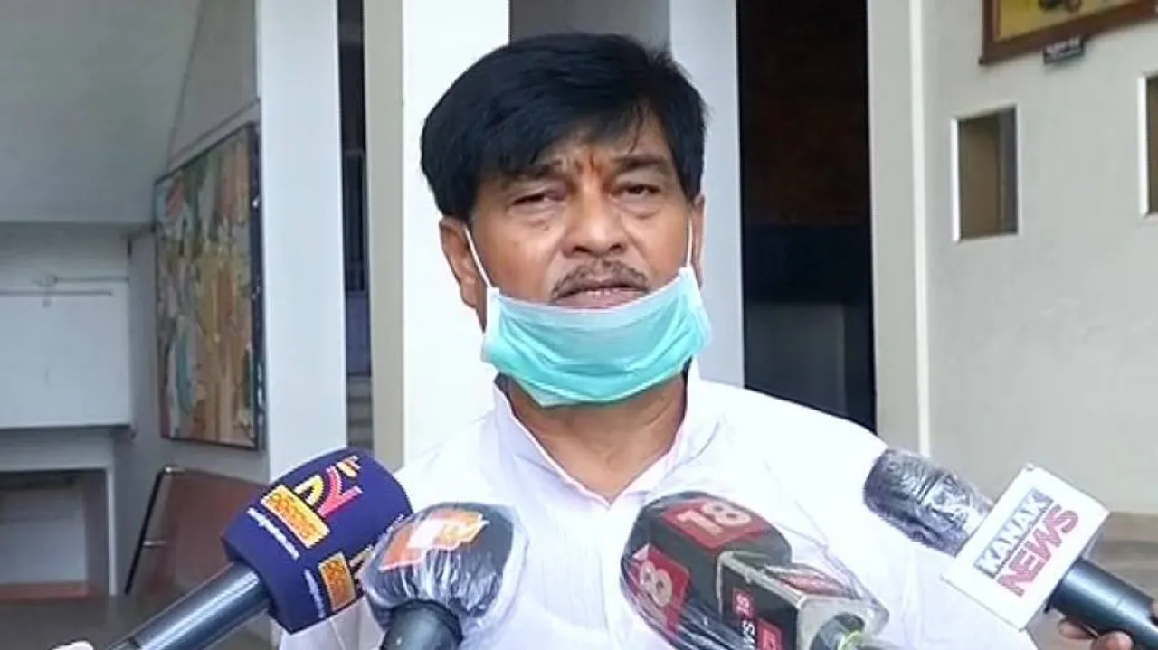 Covid-19 Lockdown: Odisha Supplies Minister Urges CM Naveen To Assess Food Stock & Procurement