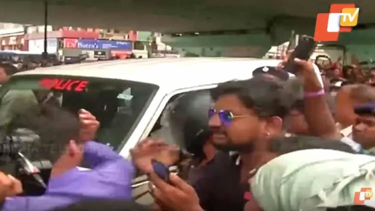 9 More Persons Arrested For Violence Over Traffic Fines In Bhubaneswar