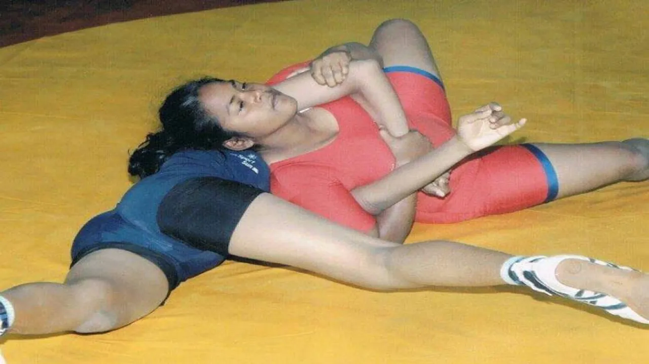 Home beckons Odisha's lone female wrestling coach
