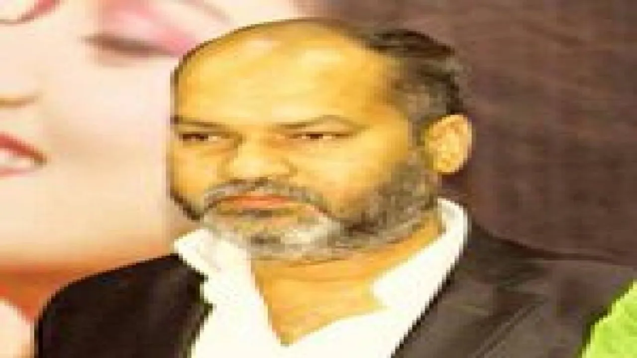 Builder-film producer arrested for duping customers