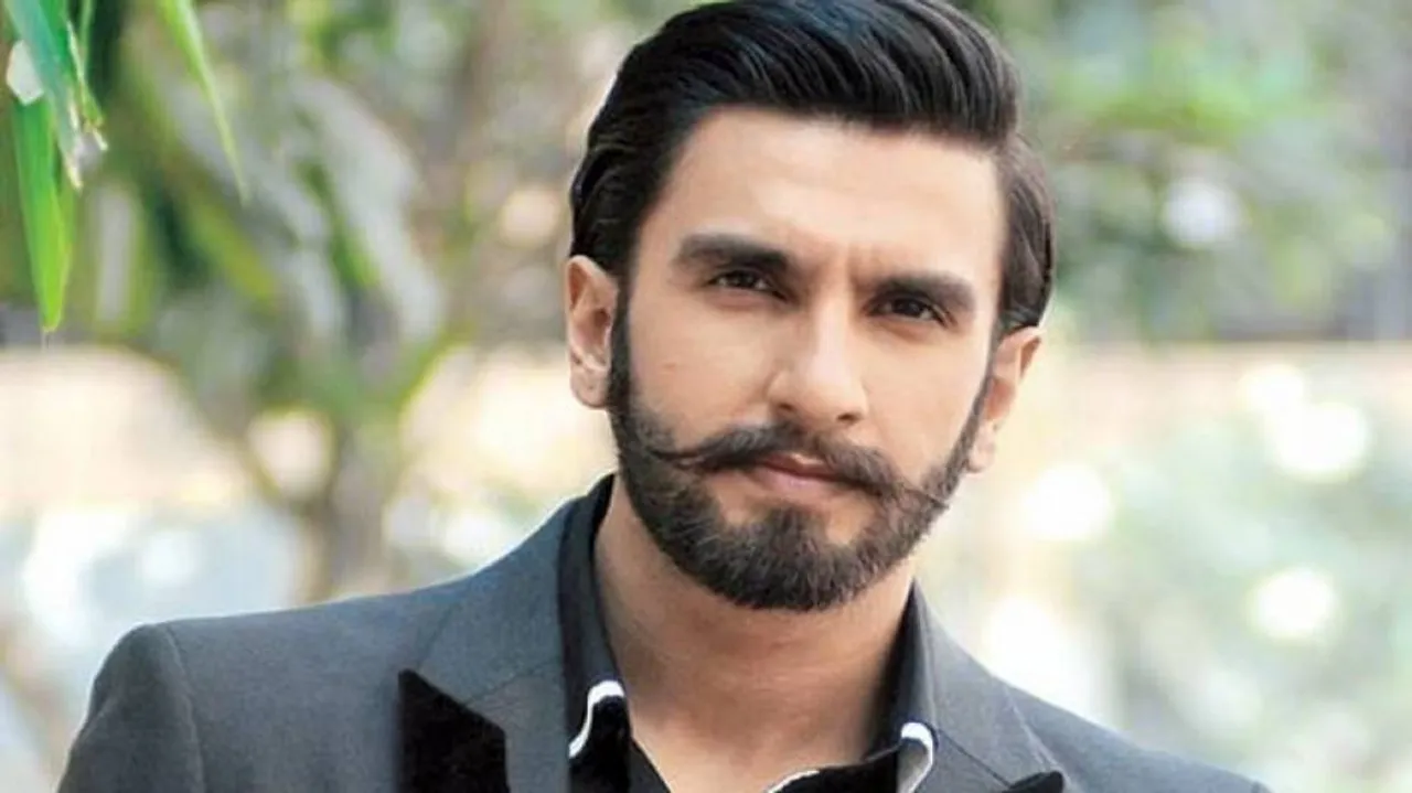 Ranveer Singh enlivens LFW with rap, rappers