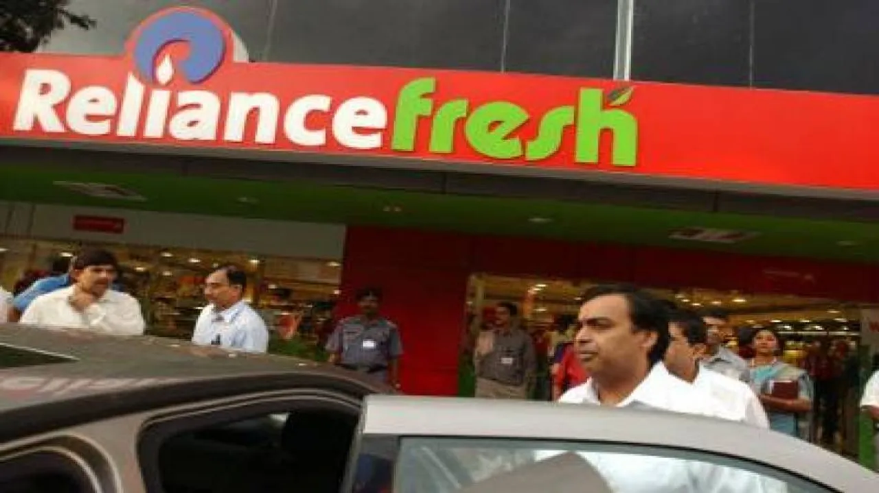 Reliance Fresh CEO apologises to female customer, dismisses two staff
