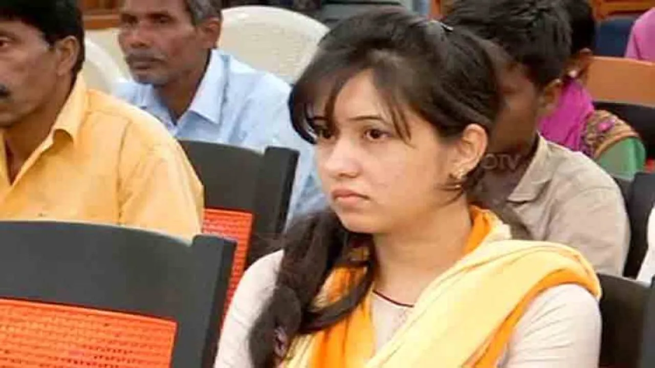 Wedding gift blast: Survivor Reema receives compensation