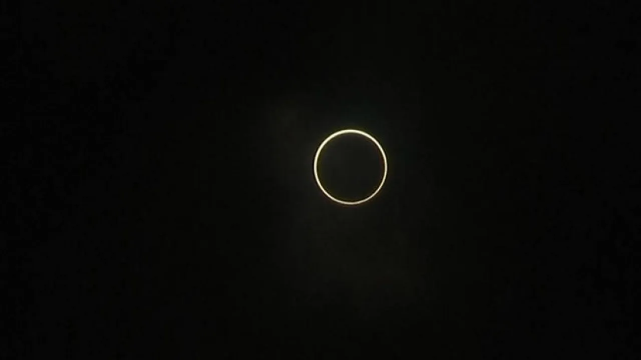 Decade's Last Solar Eclipse Wows Stargazers