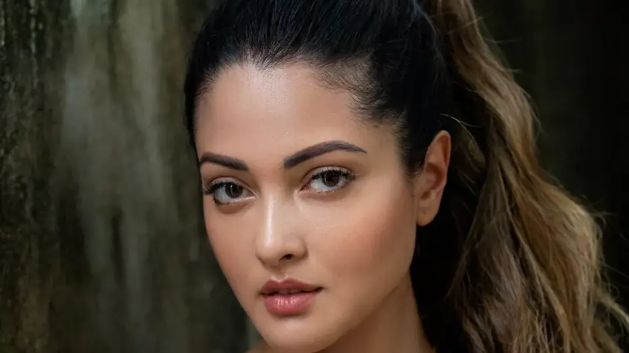 Riya Sen
