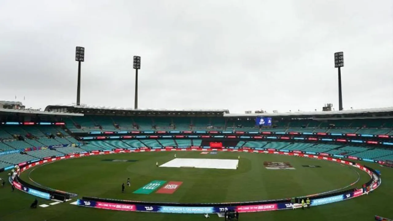 Indian Fan Complains Of Racism At SCG