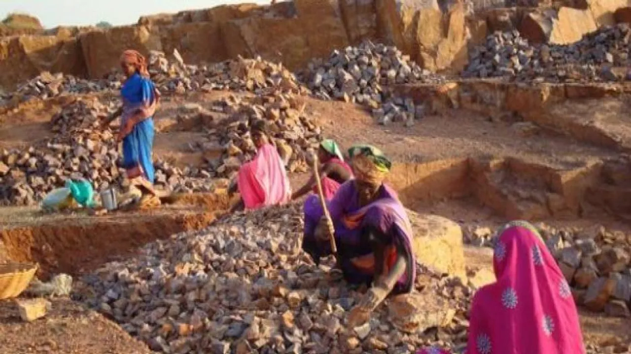 Govt's  interest subvention on loans by women SHG