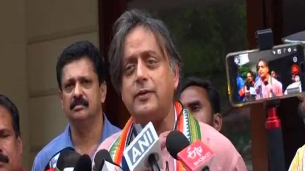 Tharoor Accepts Modi's Language Challenge
