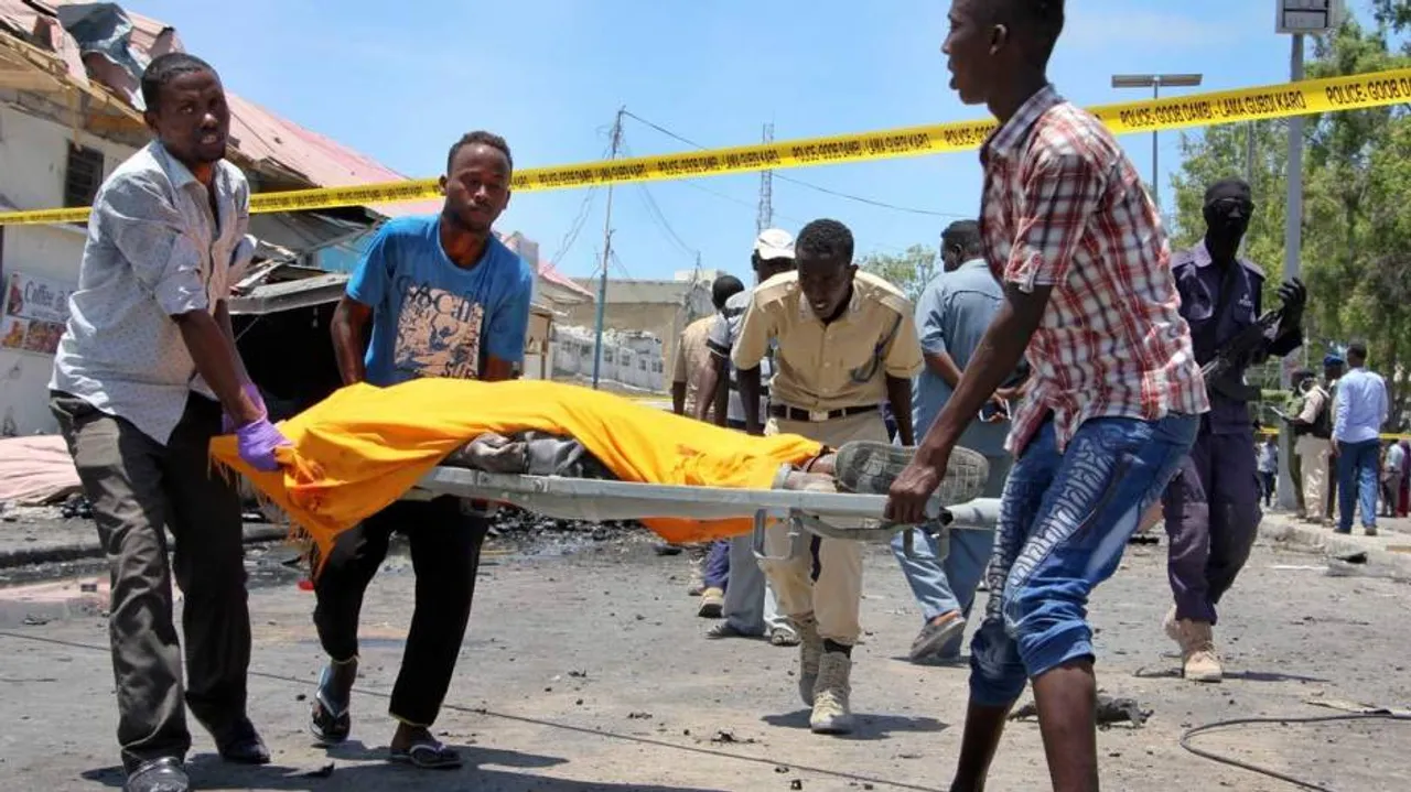 Car bomb kills 7 in Somalia