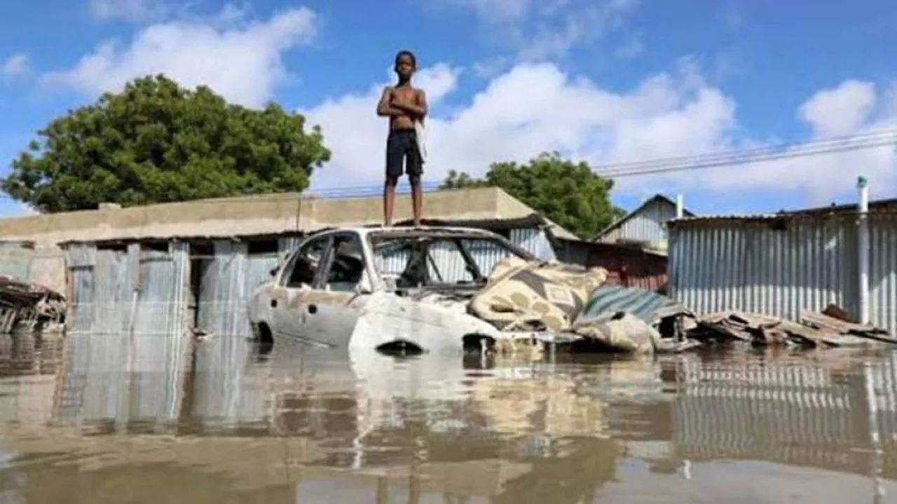 Floods claim 17 lives, displace 3,70,000 in Somalia