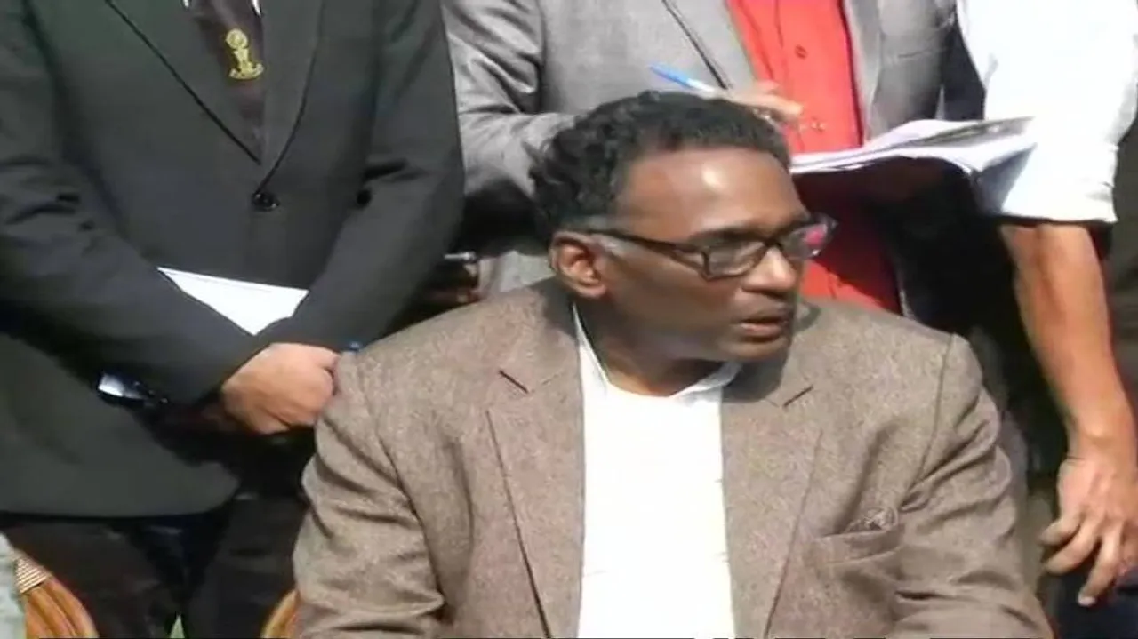 Four SC judges complain apex court not in order