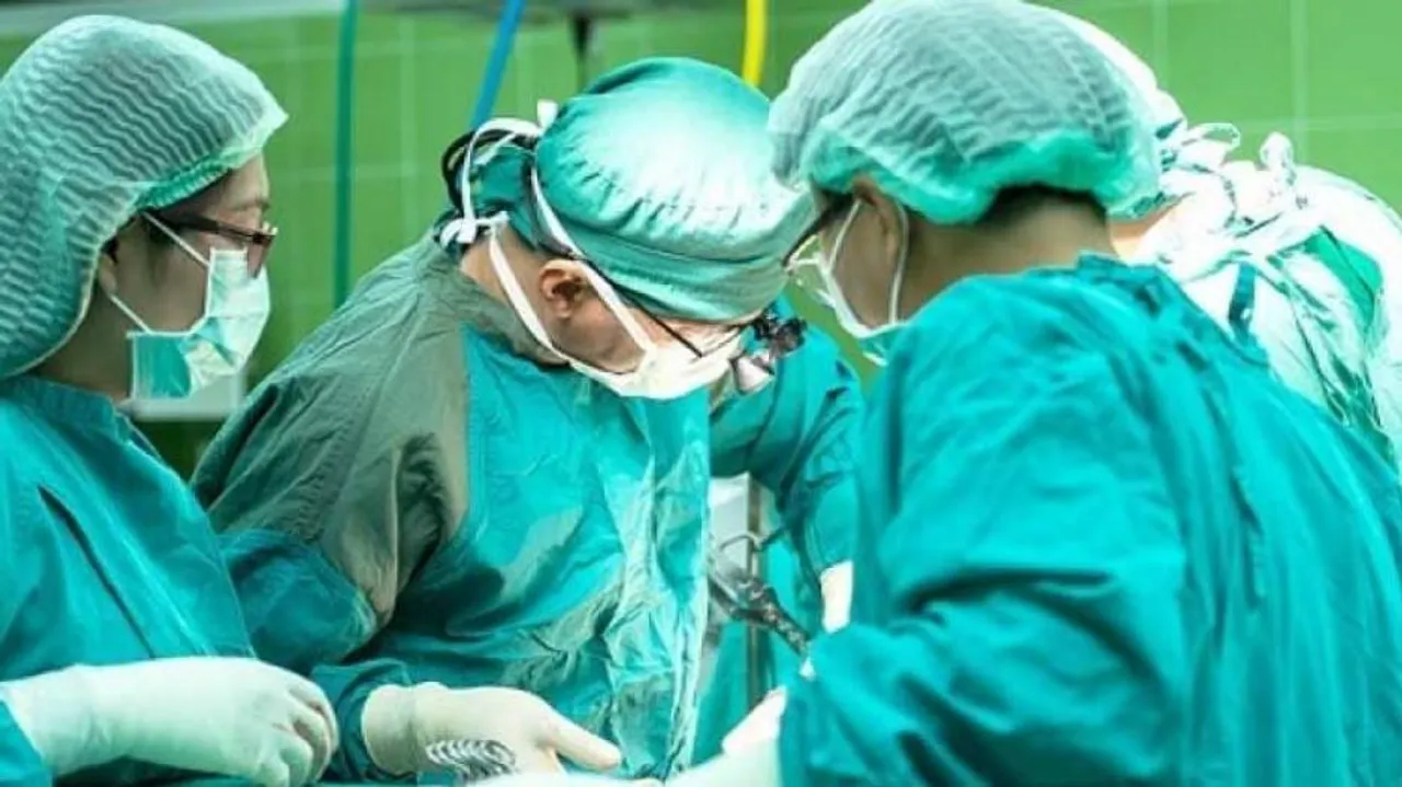 Man, Over 8 Feet Tall, Undergoes Hip Replacement Surgery