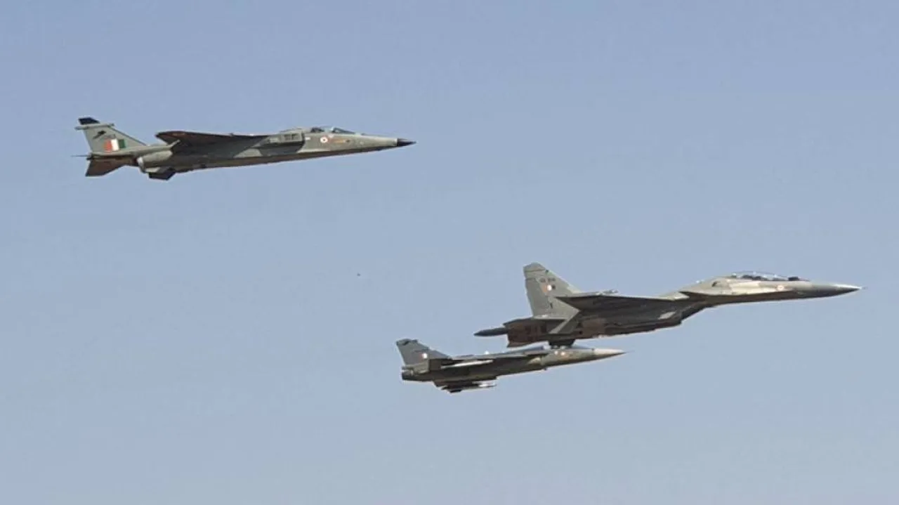 Aero India: IAF honours slain Surya Kiran pilot with 'missing man' formation