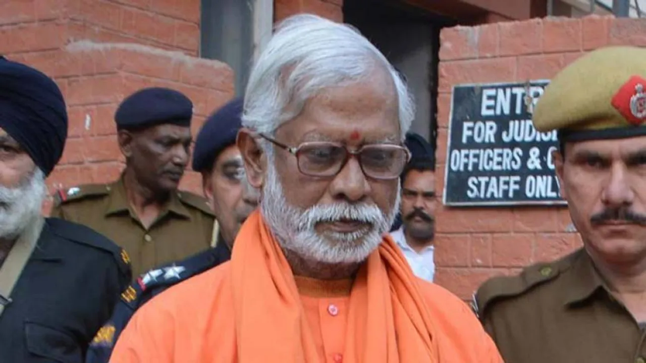 Aseemanand among 4 acquitted in Samjhauta blast