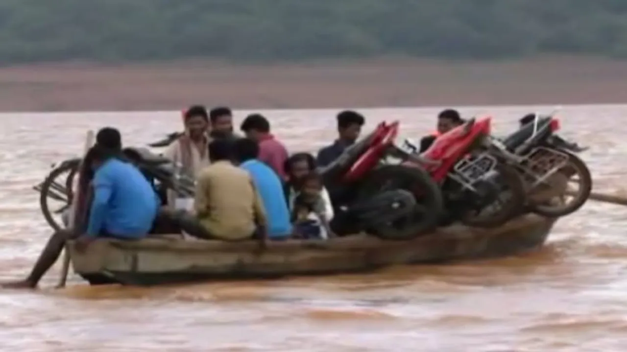 People risk lives to cross Kolab reservoir in Koraput: A ground report