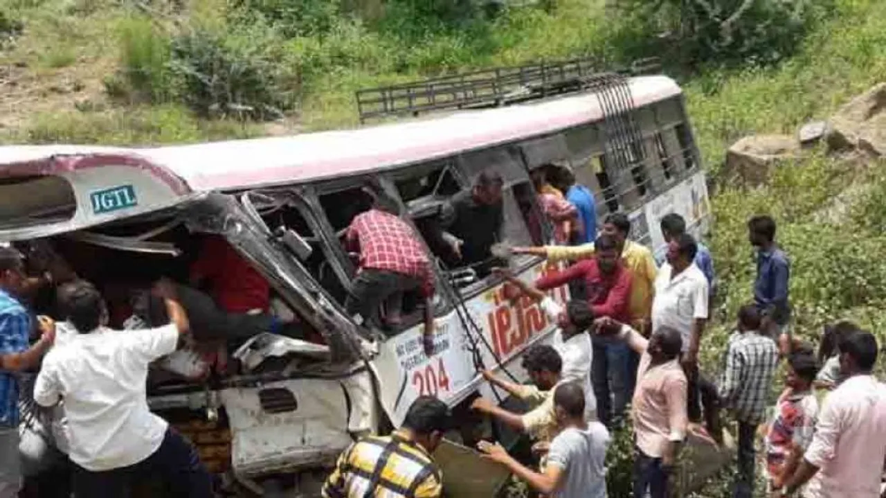 Toll in Telangana bus tragedy mounts to 61