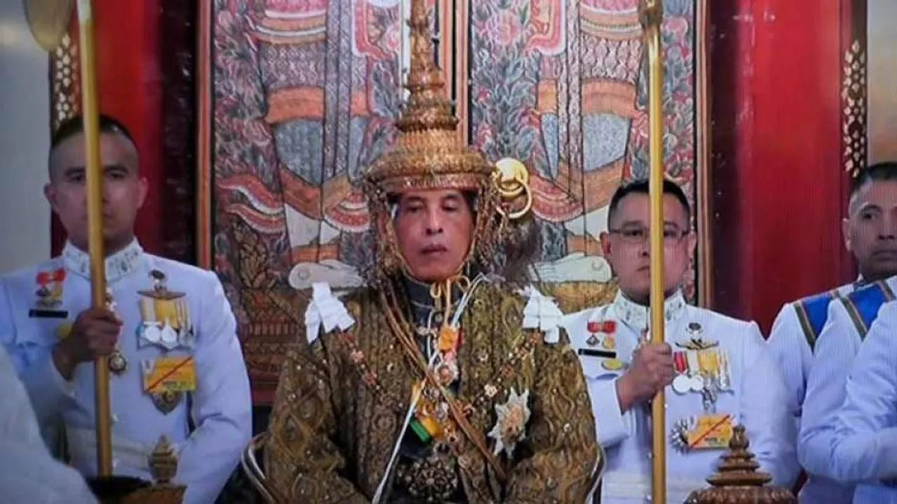 King Maha Vajiralongkorn crowned Rama X of Thailand