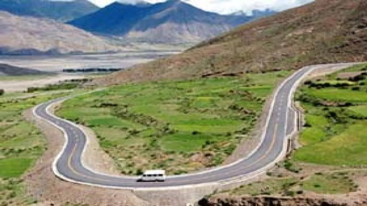 Once behind bamboo curtain, China showcases resurgent Tibet