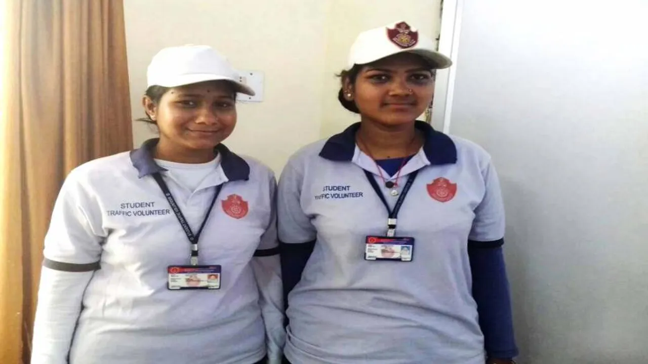 Cuttack Girls’ honesty wins hearts & praises