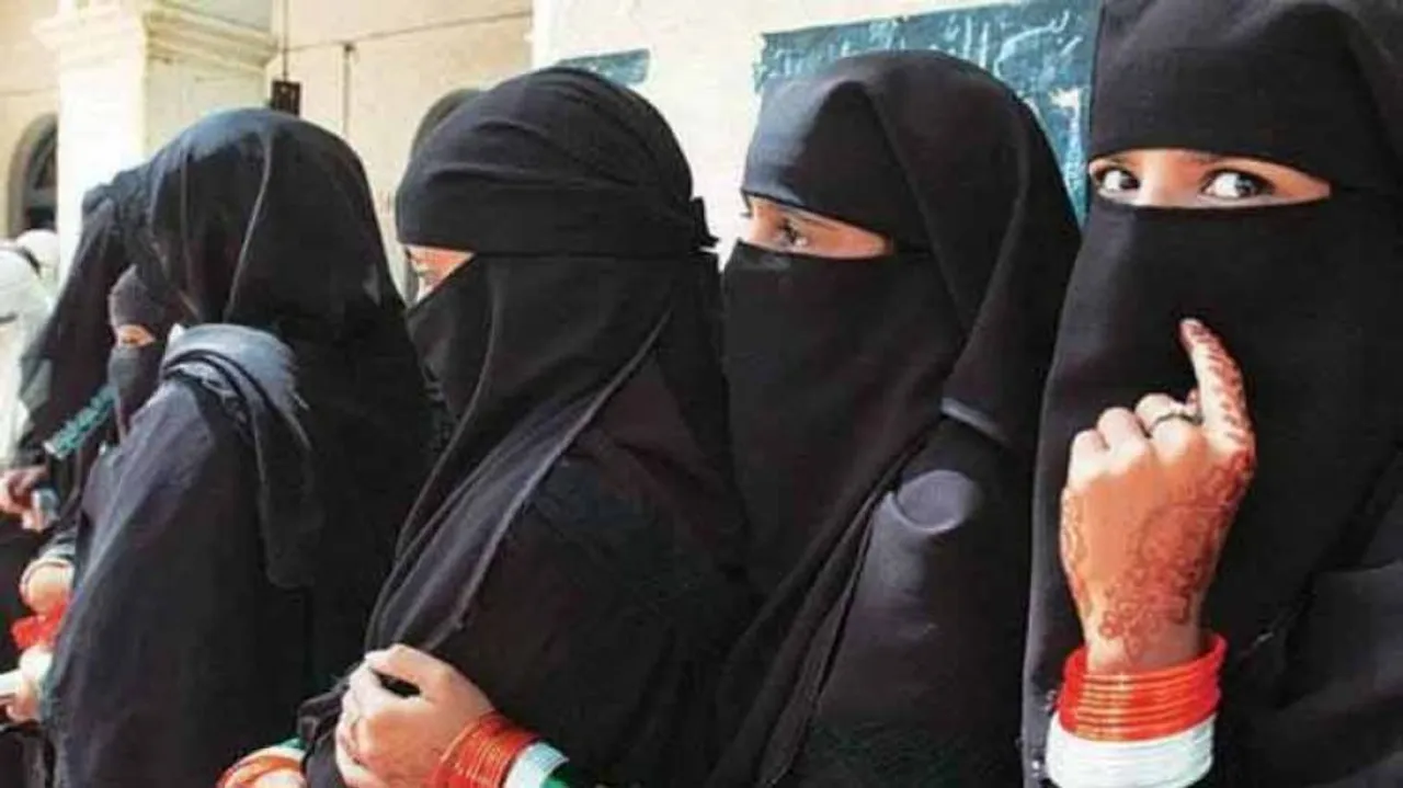 Lok Sabha Nod To Bill Which Criminalises Instant Triple Talaq