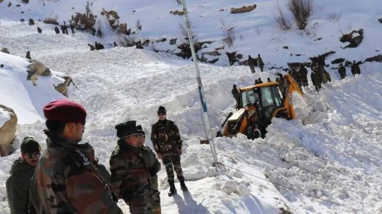 Himachal avalanche: Body of fourth trooper recovered