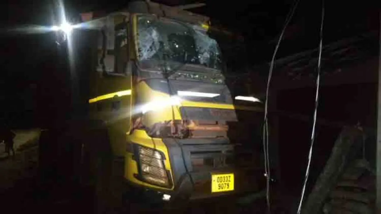 Odisha: Truck Rams Into Roadside House, Close Shave For 7 Of Family